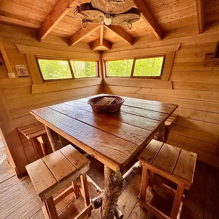 Les De L'orbiere Campingplatz Forcé