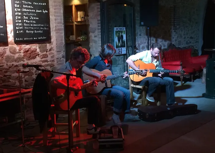 Les De L'orbiere Camping *